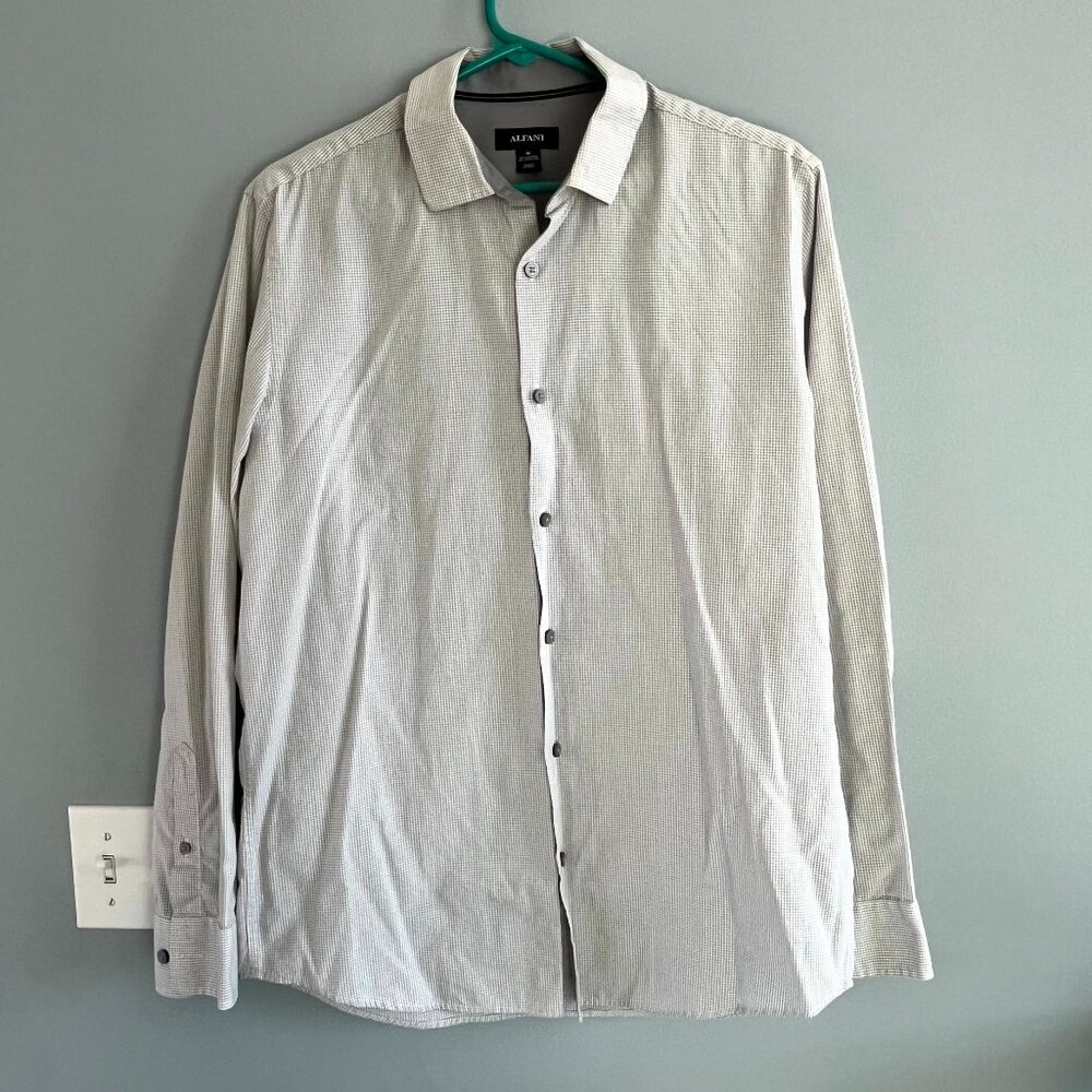Alfani Men’s Medium Button-down Dress Shirt